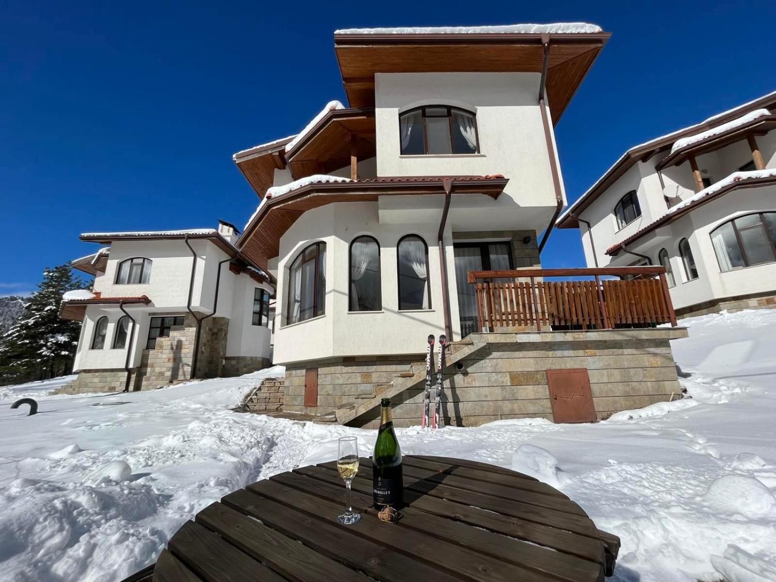 Cassiopea Villas بامبوروفو المظهر الخارجي الصورة